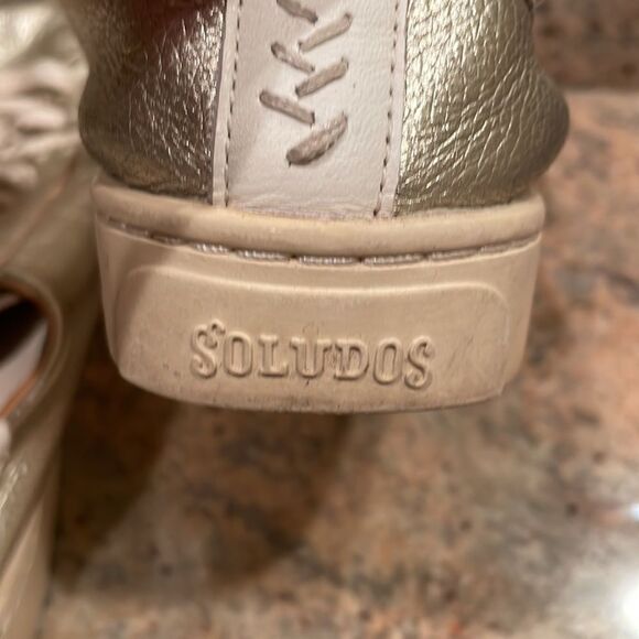 Soludos woman’s gold sparkly tennis shoes - Picture 9 of 14